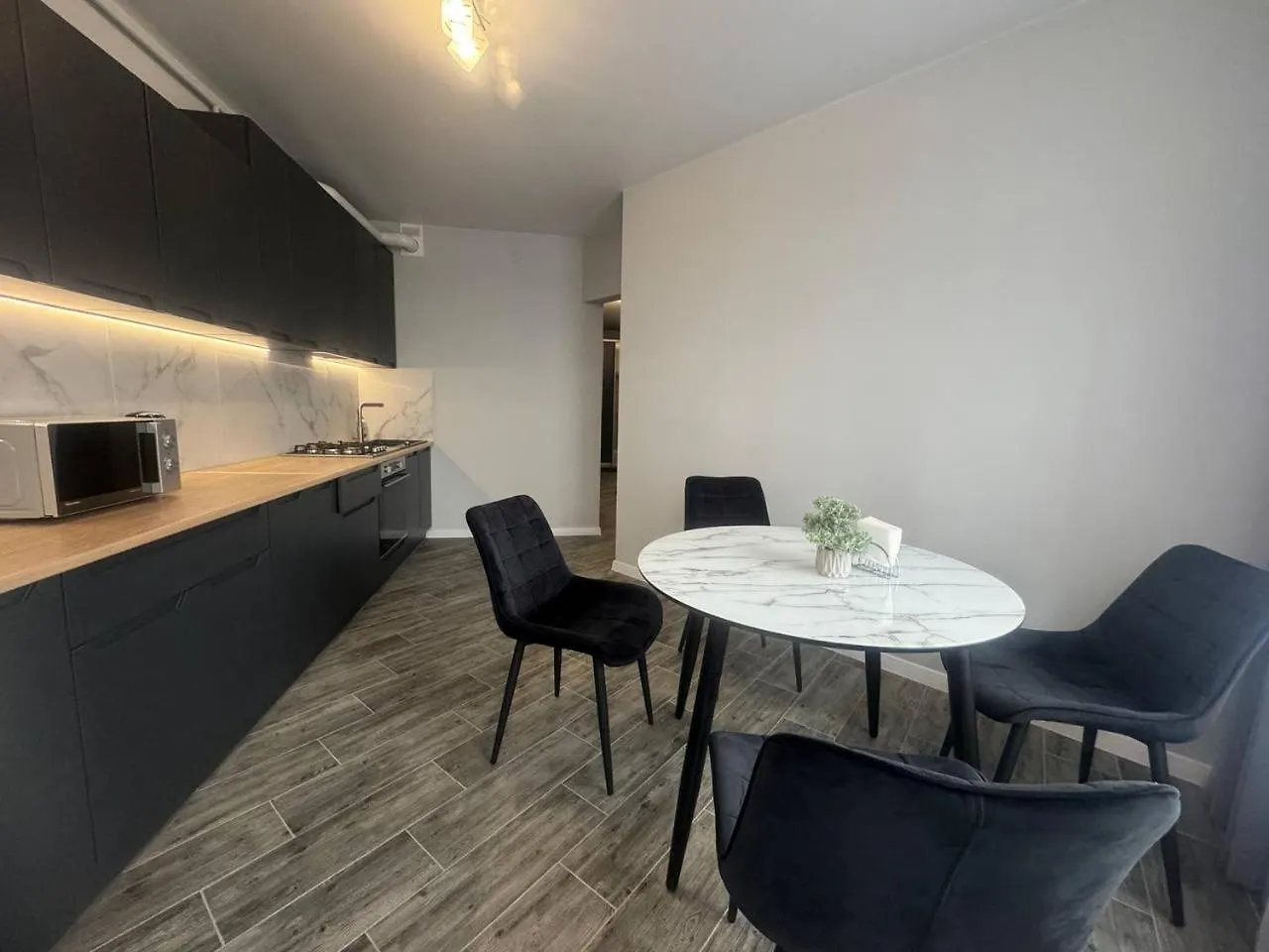 Apartment Просторі Апартаменти У Новобудові Вул Вашингтона Lviv Ukraine