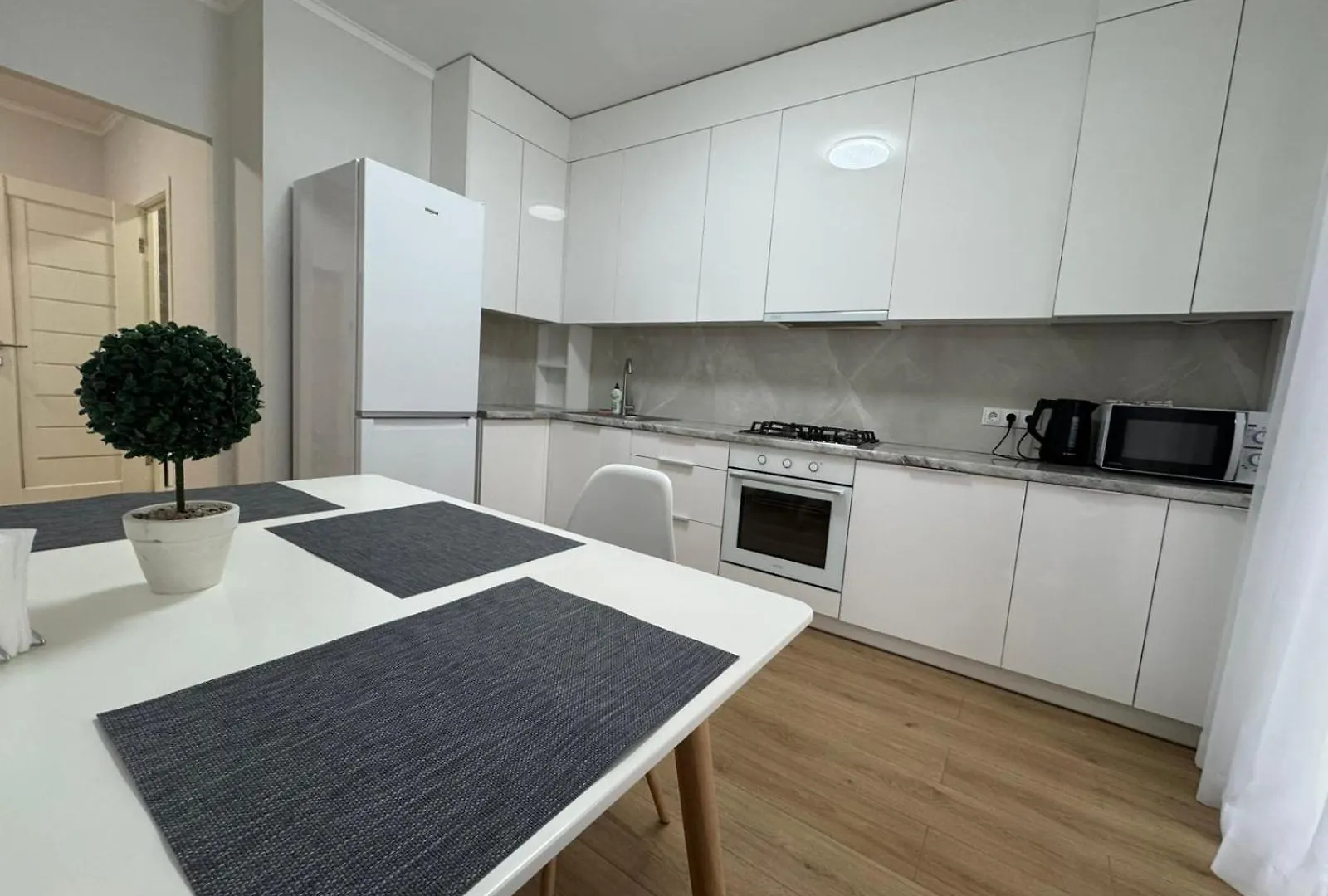 Apartment Просторі Апартаменти У Новобудові Вул Вашингтона Lviv